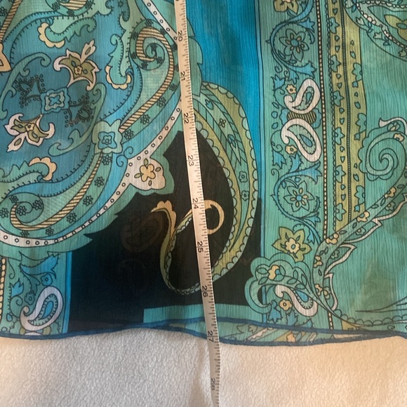 Draper’s and Damon’s 2-piece Flowy coordinated set - Picture 11 of 11